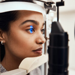 young woman getting her eye’s examined | HealthDiscovery.org