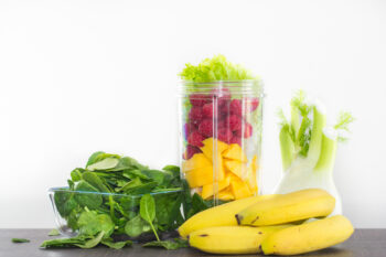 Best foods for meniere’s disease, leafy greens, berries, bananas | HealthDiscovery.org by BenefitsVIP®